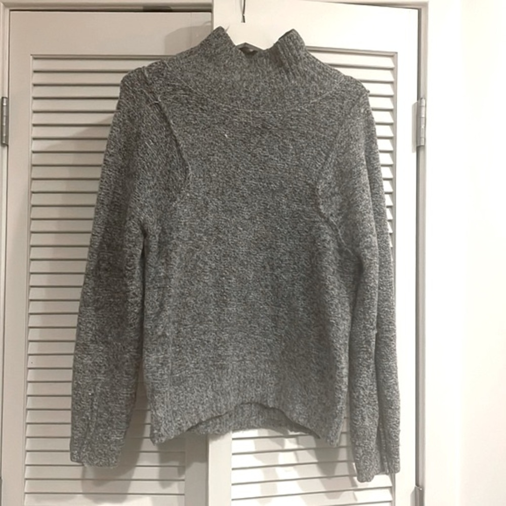 Grey sweater